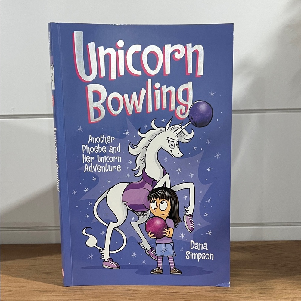 🛍️ 3 for $20 🛍️ - Unicorn Bowling Book by Dana Simpson Volume 9